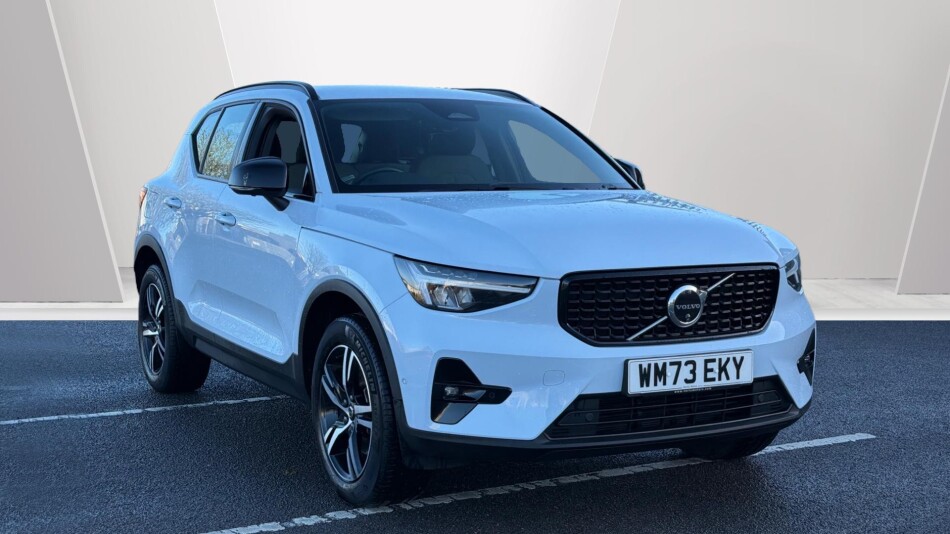 Volvo XC40 2.0 B3P Plus Dark 5dr Auto Petrol Estate